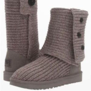 Uggs grey fold over boots sz8